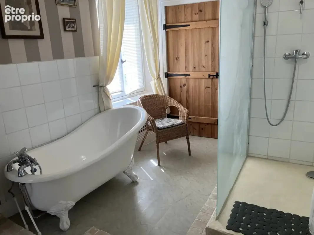 Maison en pierre avec 3 chambres et beaucoup de cachet - photo 15