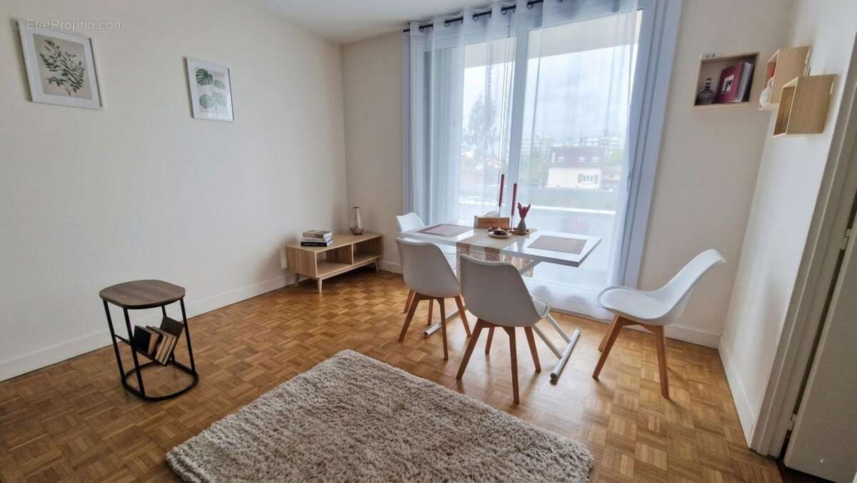 Appartement à NEUILLY-SUR-MARNE
