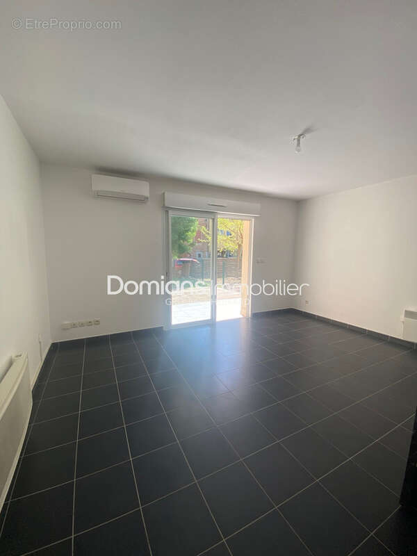 Appartement à PEYRESTORTES