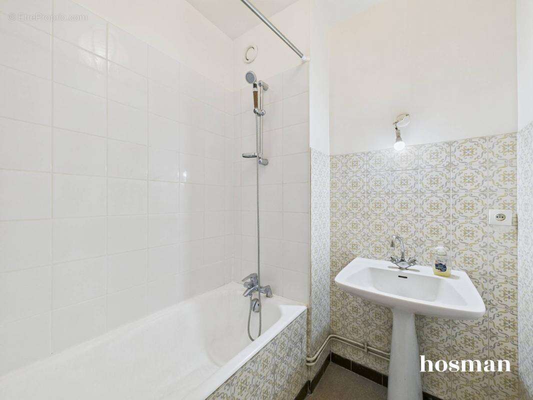 Appartement à PARIS-15E