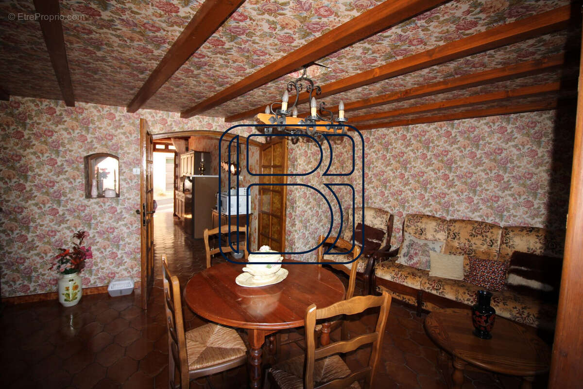 Maison à CUNLHAT