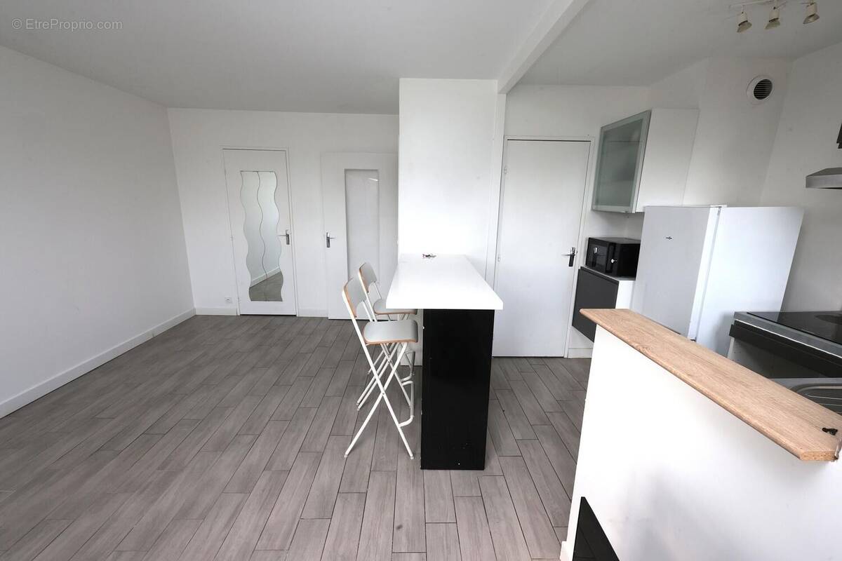 Photo 1 - Appartement à CHILLY-MAZARIN