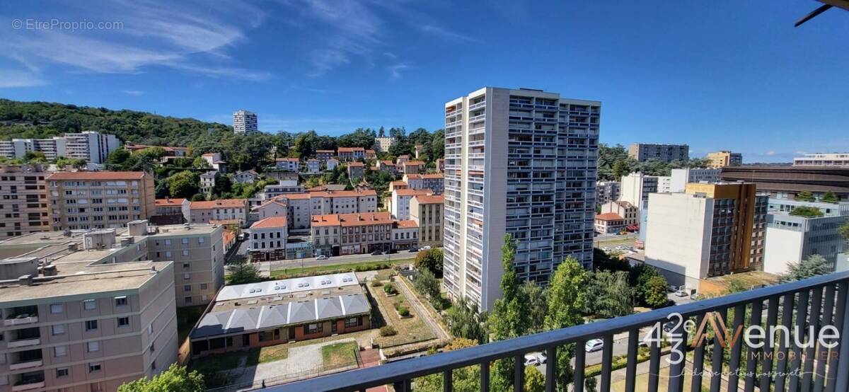 Appartement à SAINT-ETIENNE