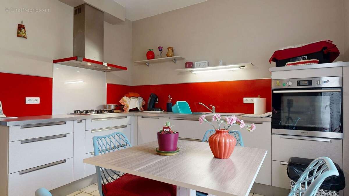Grandemaisonde4chambresavecsoussolcomplet052020261 - Maison à ROUFFIGNAC-SAINT-CERNIN-DE-REILHAC