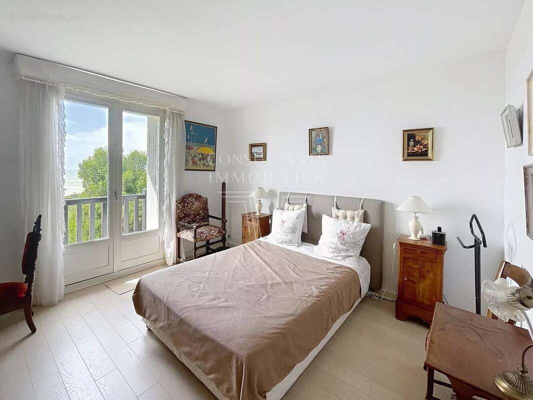 Appartement à TROUVILLE-SUR-MER