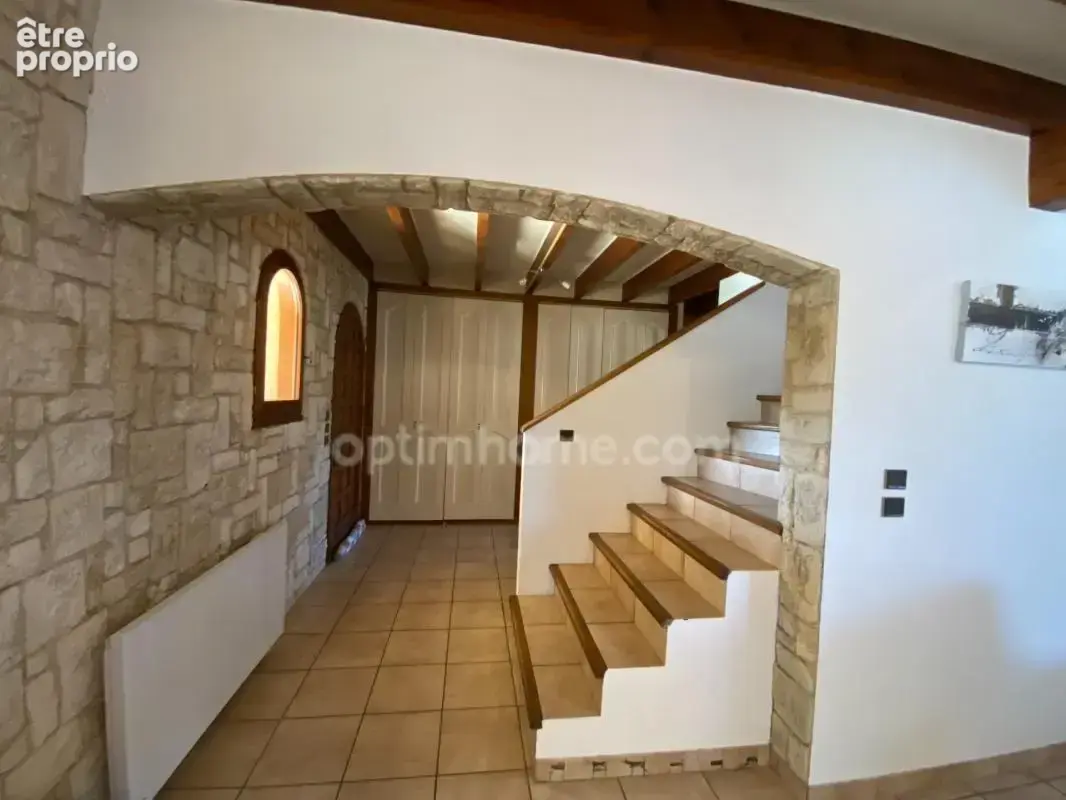 Maison familiale, jardin, piscine, garage et atelier 33320 LE TAILLAN MEDOC - photo 2