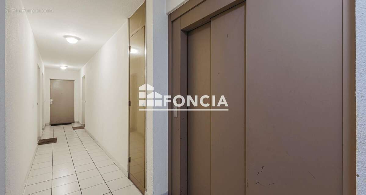 Studio proche Gare et GEM Loué - photo 6