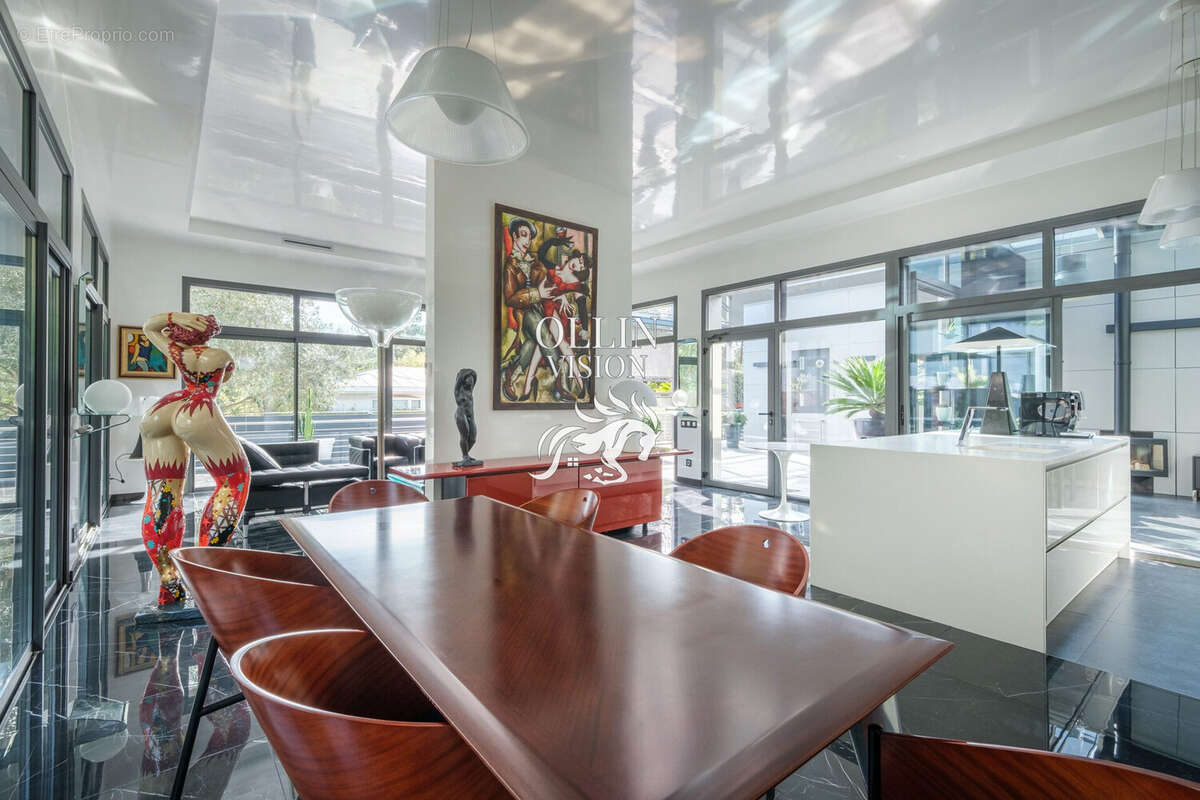 Maison à LE BOUSCAT