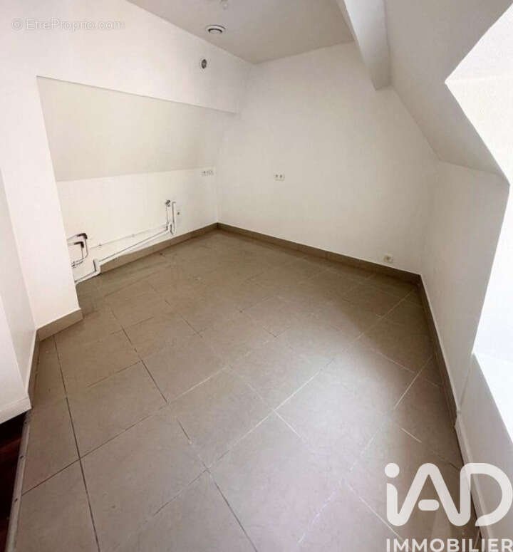 Photo 2 - Appartement à MENNECY
