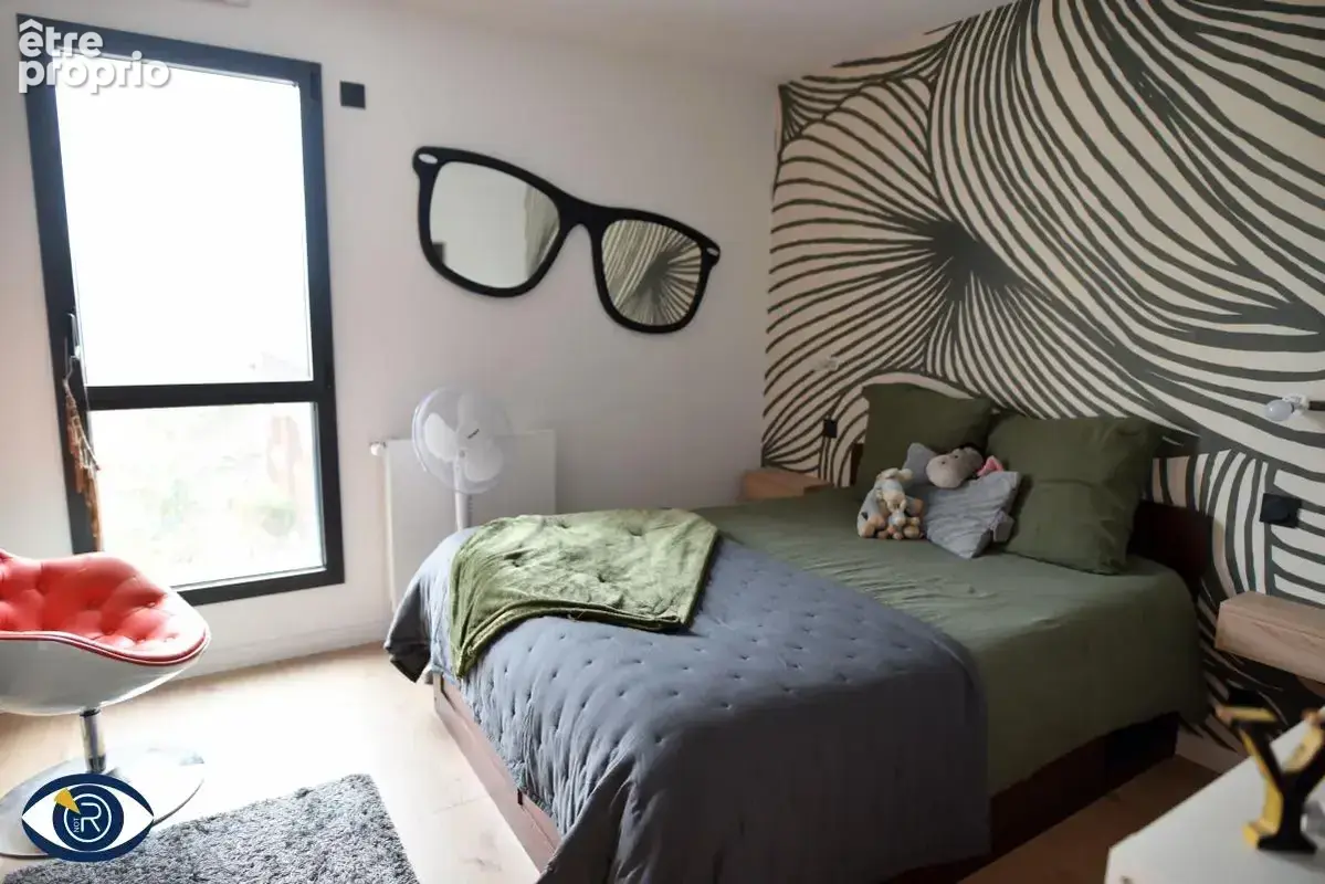 Maison 146 m² à Laval  - photo 9