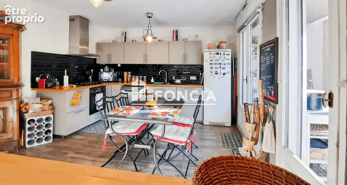 Nice ouest F3 de 83 m2 avec 2 TERRASSES (50m2 et 37.5m2) GARAGE ET CAVE - photo 3