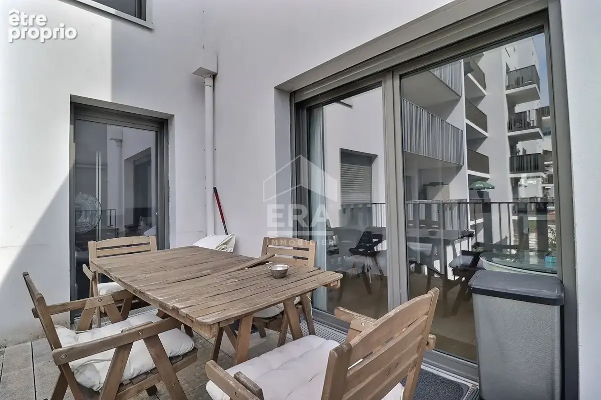Appartement à COLOMBES
