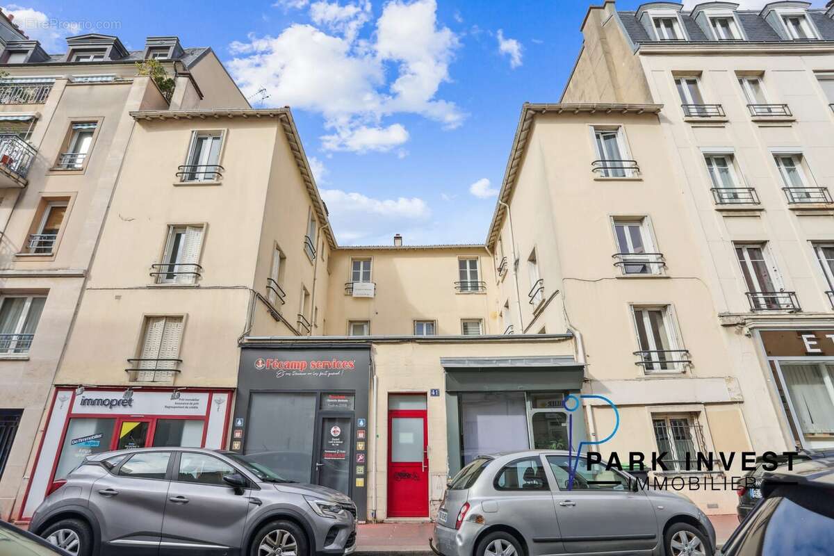 Appartement à CHARENTON-LE-PONT