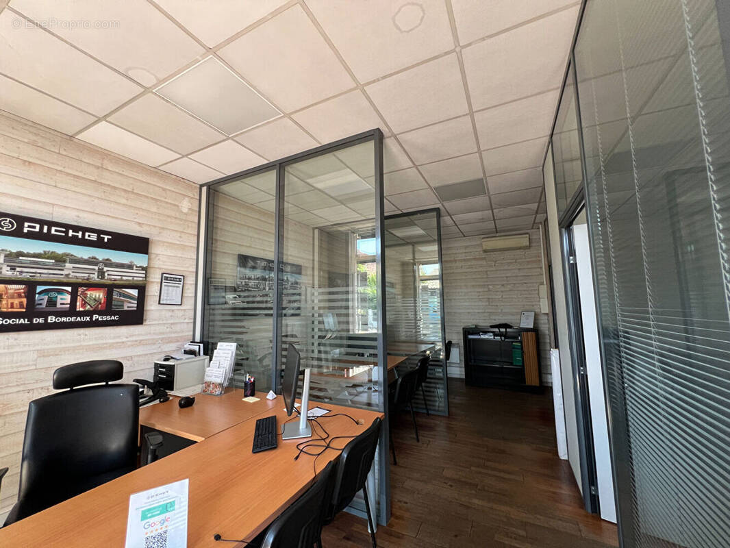 Commerce à ANDERNOS-LES-BAINS