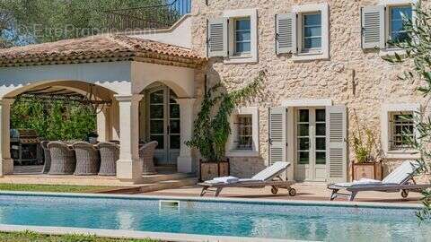 Maison à MOUANS-SARTOUX