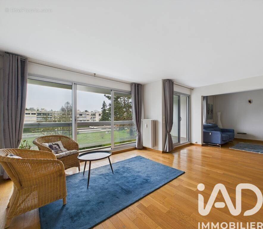 Photo 1 - Appartement à BAILLY