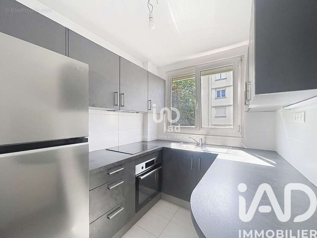 Photo 6 - Appartement à SEVRES