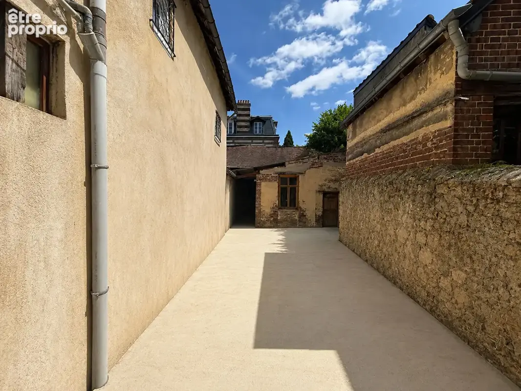 Immeuble Nonancourt 315 m²  Appartement + Local  Potentiel de création de logements - photo 9
