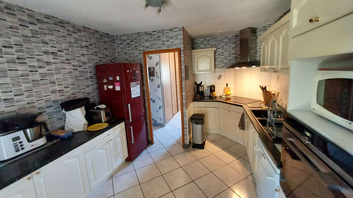 Maison à SAINT-YBARD