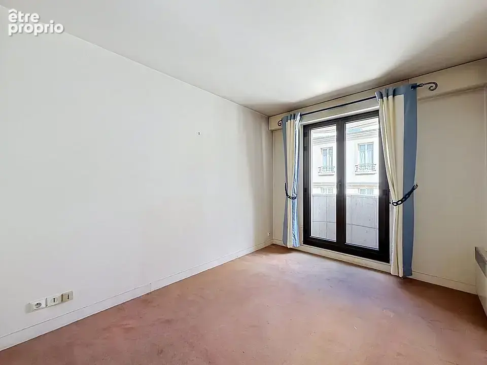 Levallois-perret – 2 pièces  – cœur de ville – cave & parking - balcon - photo 3