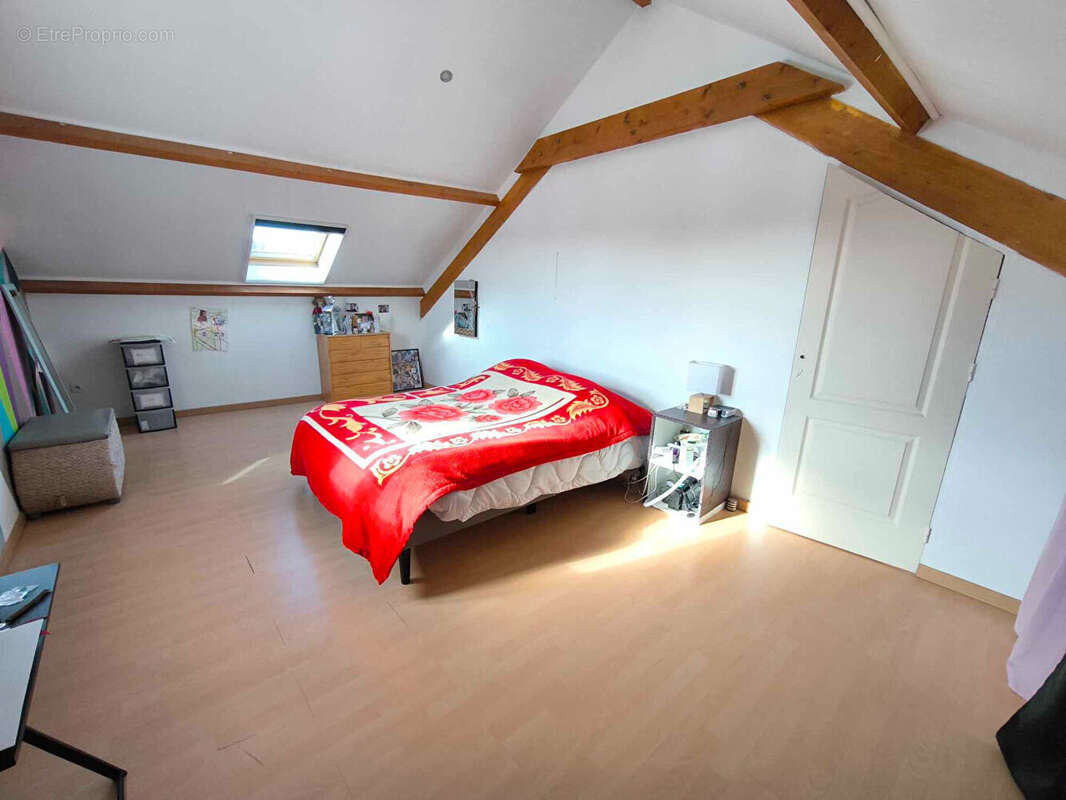 Maison à BRUAY-SUR-L&#039;ESCAUT