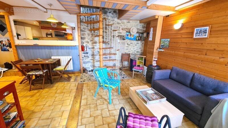 Maison à CLEDEN-CAP-SIZUN