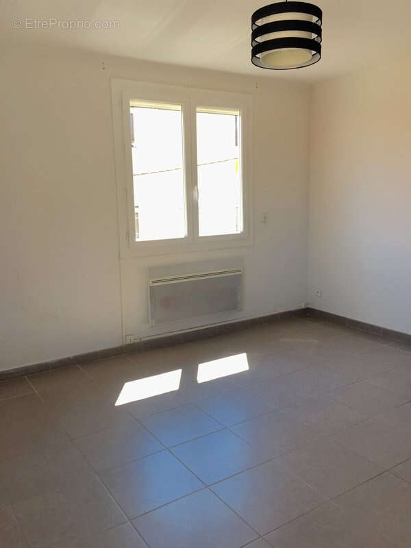 T3 dernier étage - spécial investisseurs - photo 3