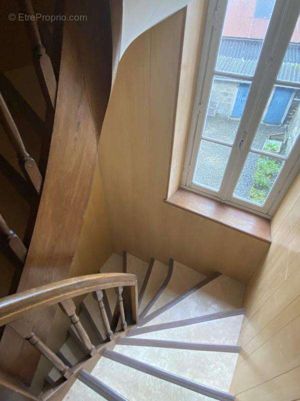 Appartement à FOUGERES