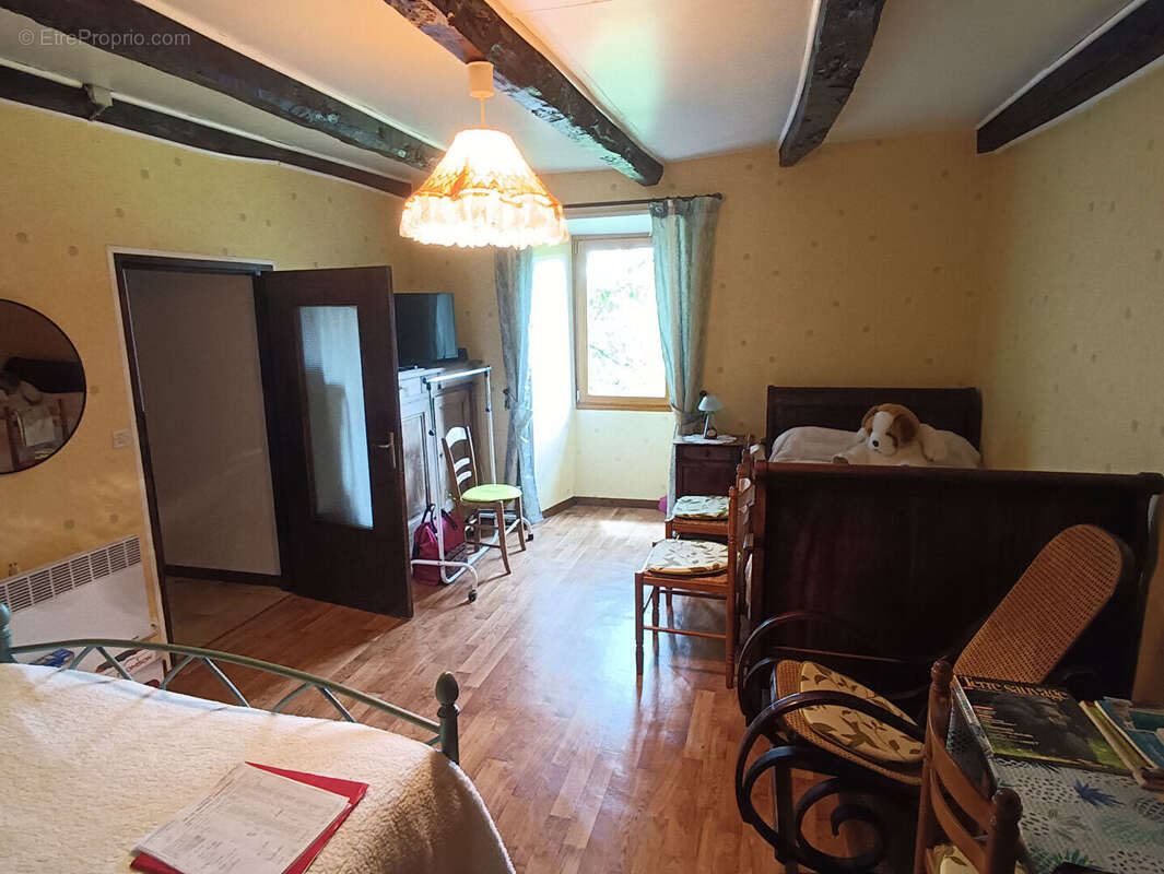 Corps de ferme sans nuisance - photo 8