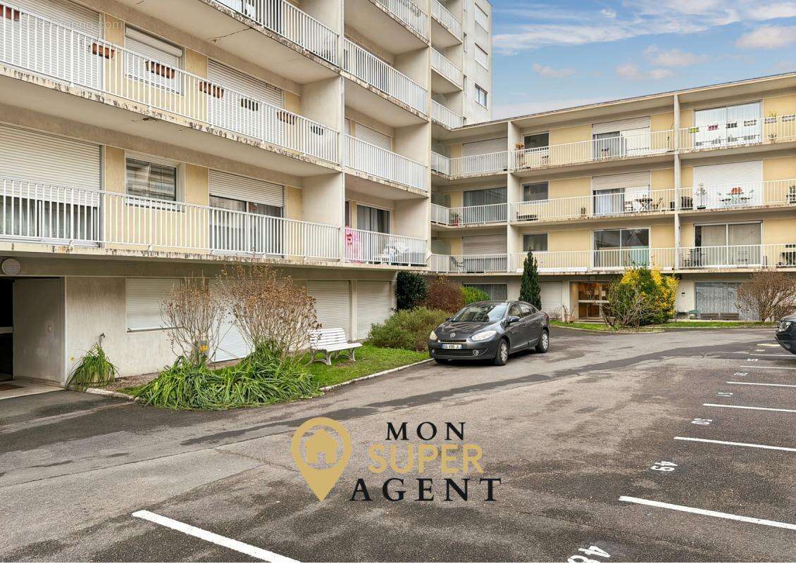 Appartement à MELUN