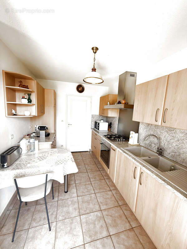 Appartement à ARS-SUR-MOSELLE