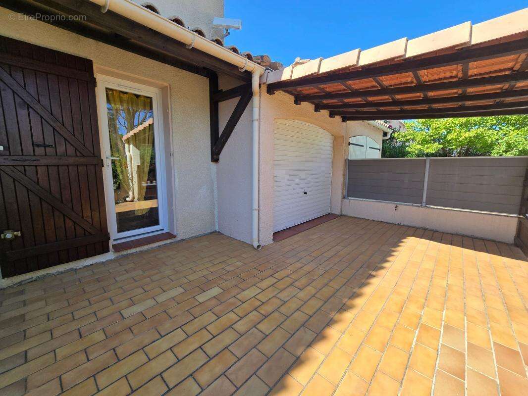 Maison à SAINT-CYPRIEN