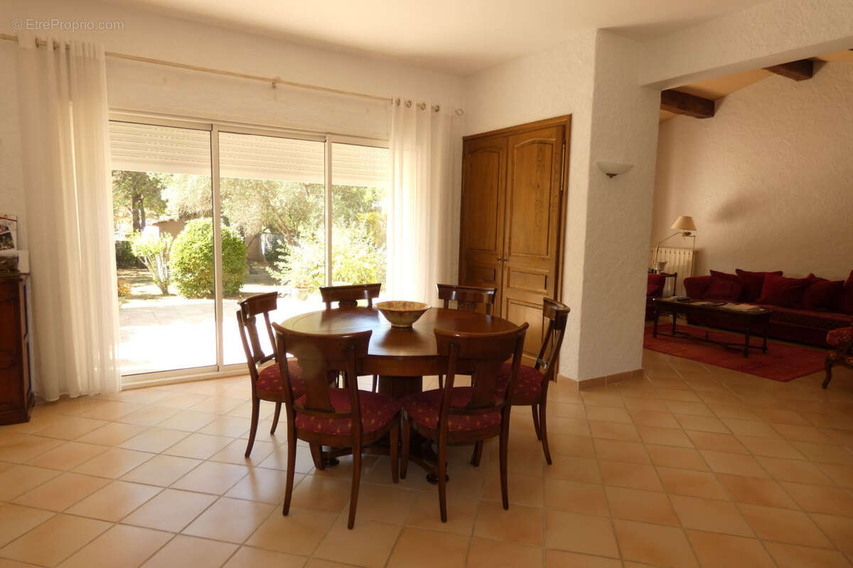Maison à LEZIGNAN-CORBIERES