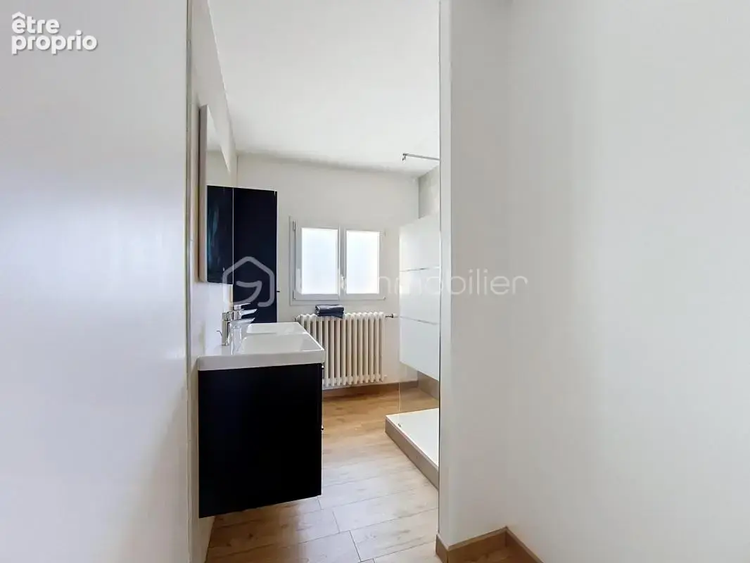 Maison de maître entièrement rénovée – Un bien d’exception au cœur du village - photo 11
