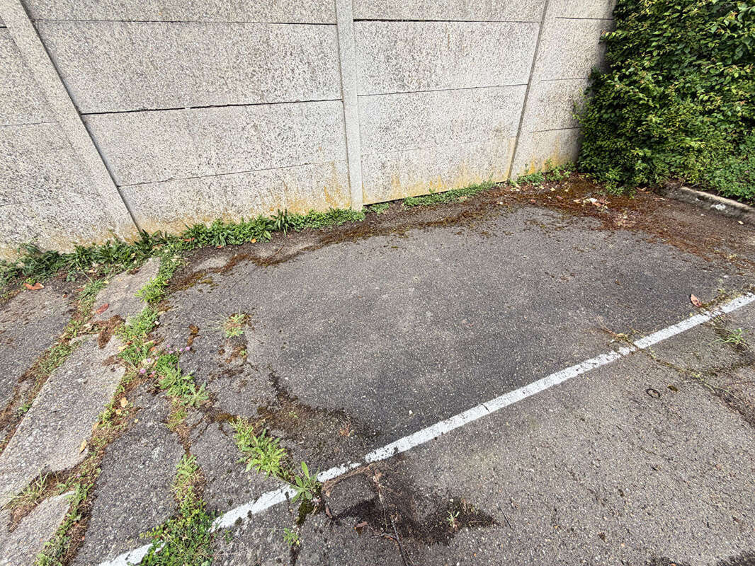 Parking à RUEIL-MALMAISON