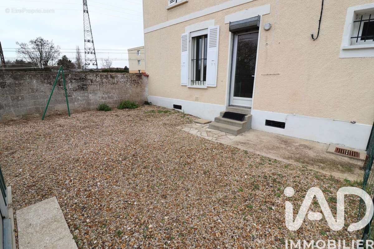 Photo 7 - Appartement à CHAMPAGNE-SUR-SEINE