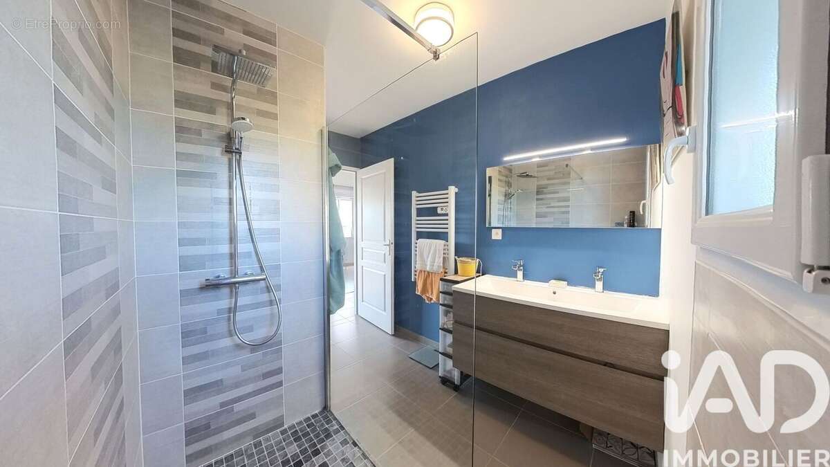 Photo 8 - Maison à BEAUMONT-EN-VERON