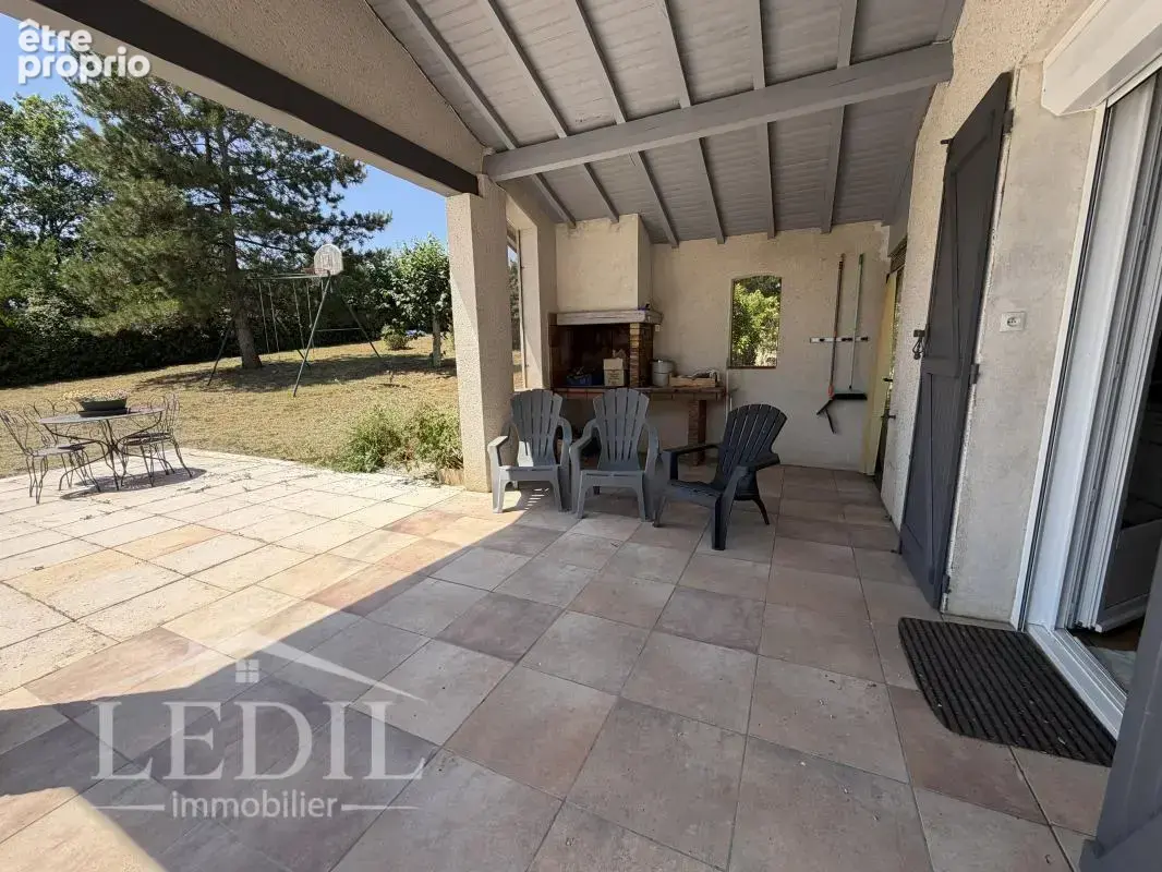 Maison de campagne avec piscine et grand parc - photo 5