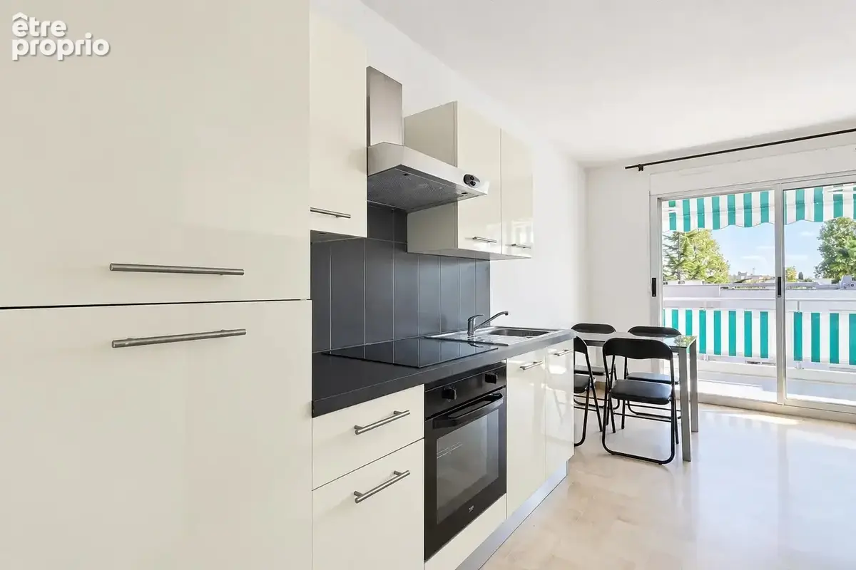 Antibes – rabiac estagnol – spacieux studio avec terrasse, parking et cave - photo 9