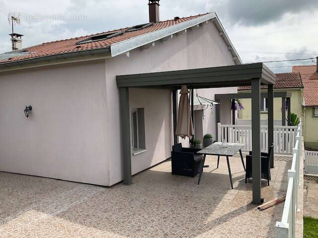 Maison à CONTREXEVILLE