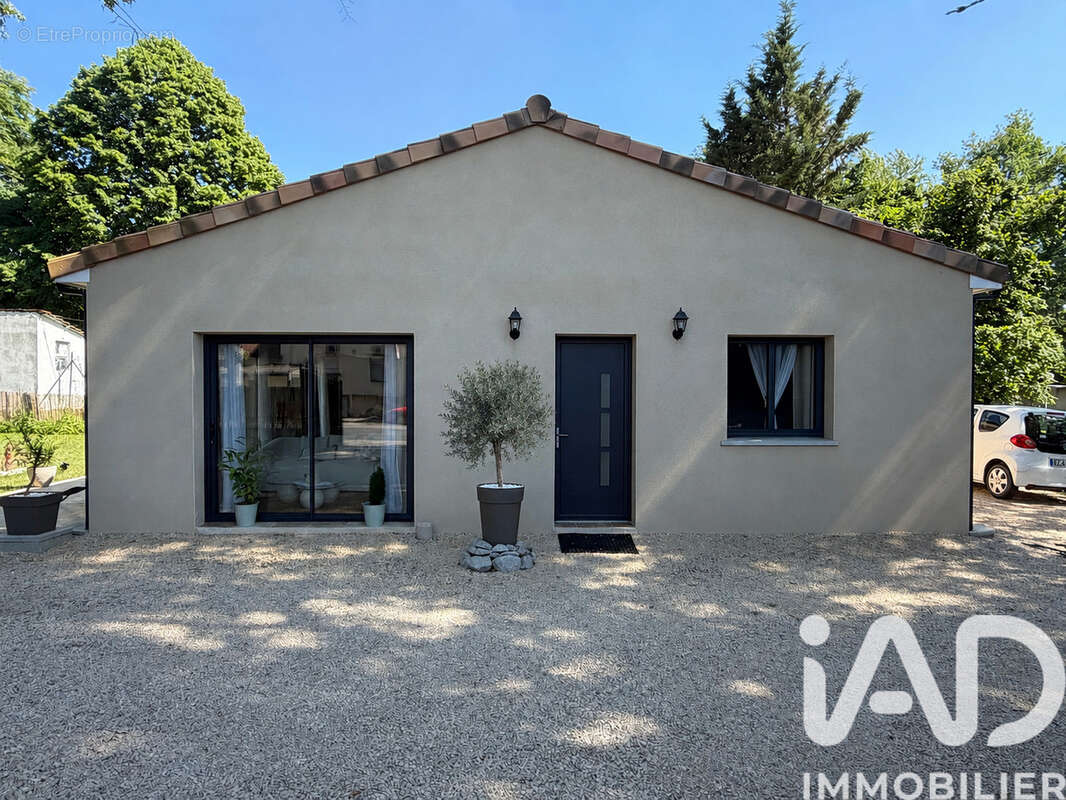 Maison 90 m² à Tanus  - photo 2