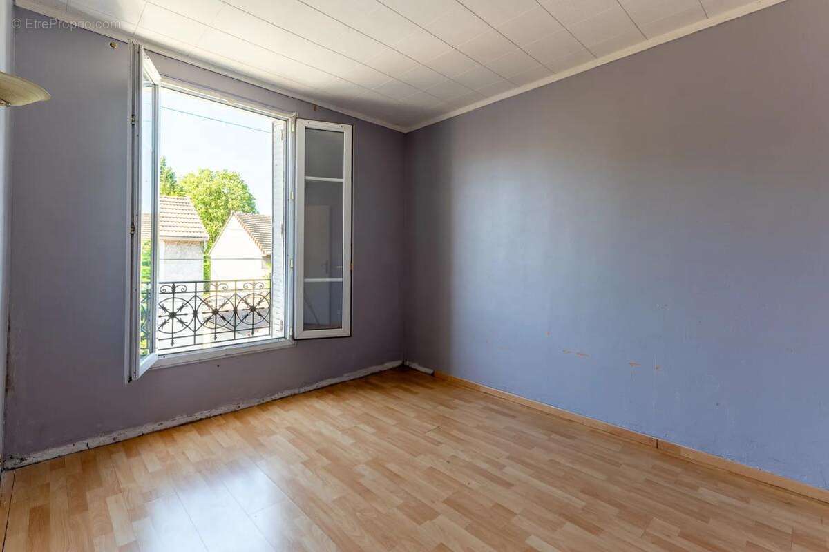 Maison à AULNAY-SOUS-BOIS