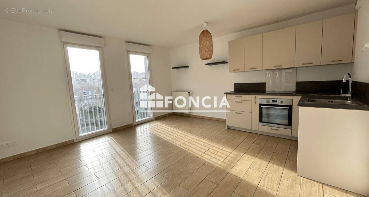 Appartement à BORDEAUX
