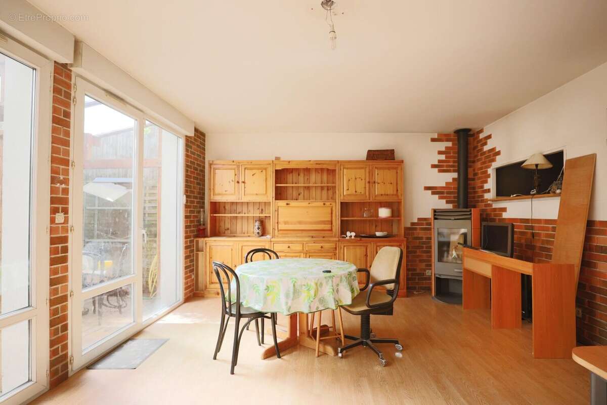 Maison à MONTREUIL
