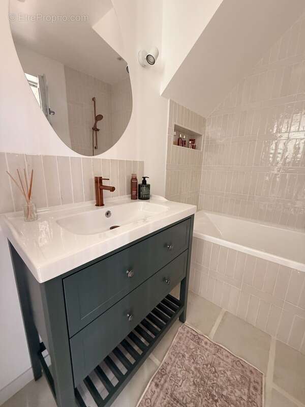 Maison en pierre entièrement rénovée, 95m², avec dépendances, terrain de 1154m² 148 000 € - photo 26