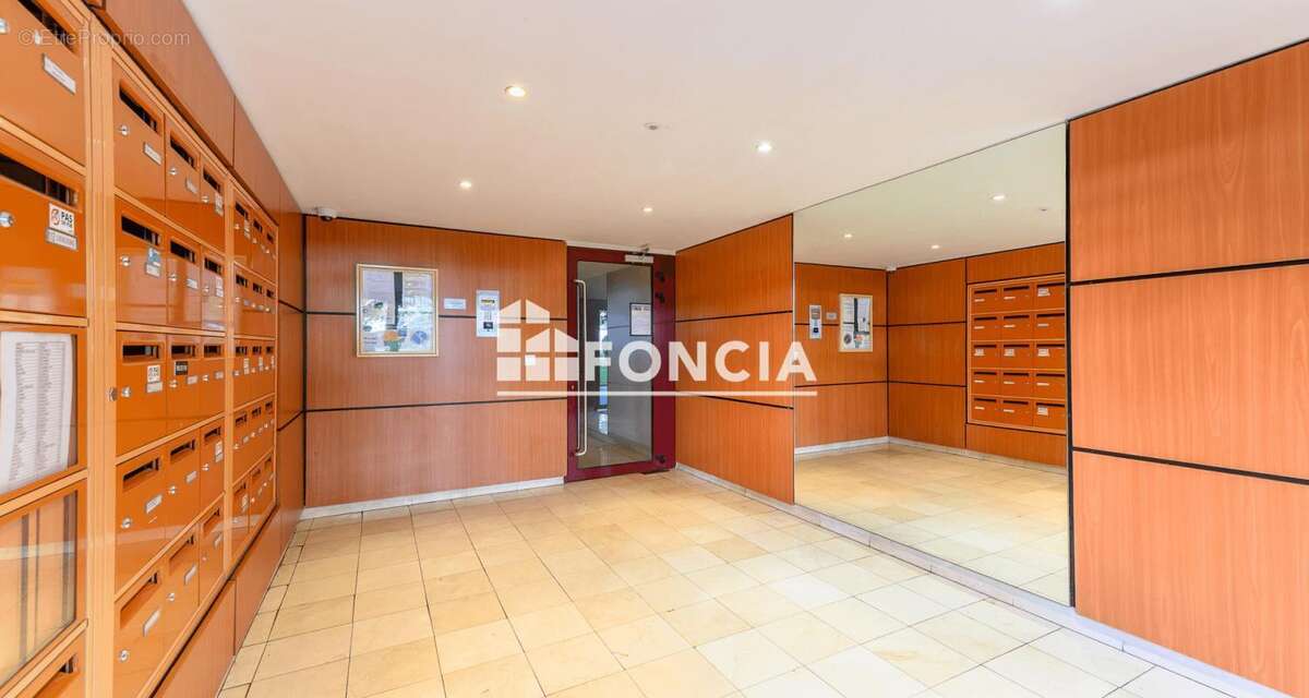 Appartement à ROSNY-SOUS-BOIS