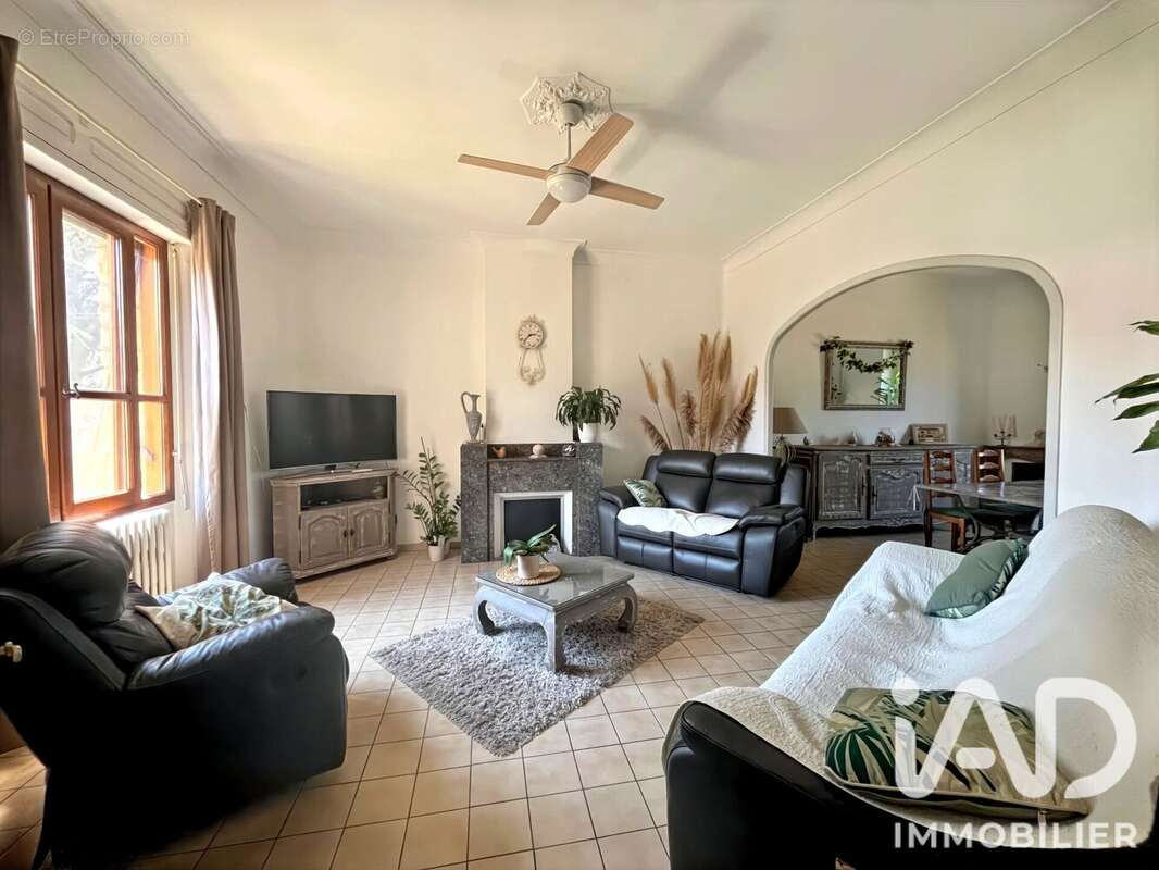 Maison 97 m² à Bagnols-Sur-Ceze  - photo 5