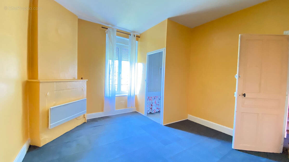 Maison à BOUXIERES-AUX-DAMES