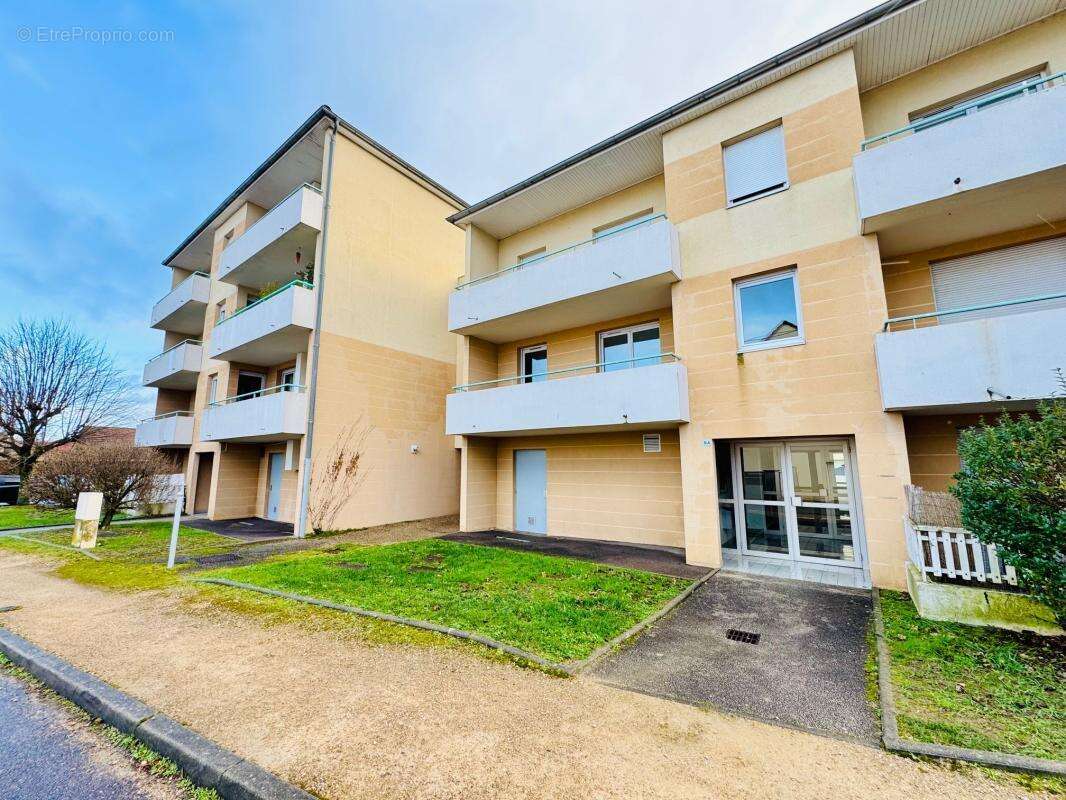 Appartement t3  au rdc avec terrasse - photo 14
