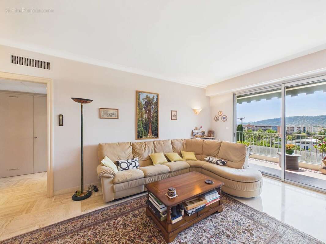À vendre – Superbe 3 pièces de 78 m² en résidence recherchée - photo 4